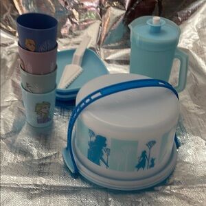 Frozen Themed Dining Set - Blue and White